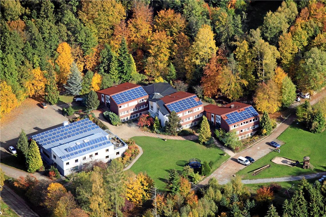 Soldaten helfen in Isolierunterkunft In dem ehemaligen Freizeitheim in Sechselberg sind Geflüchtete untergebracht, die eine Coronainfektion auskurieren. Foto: F. Muhl