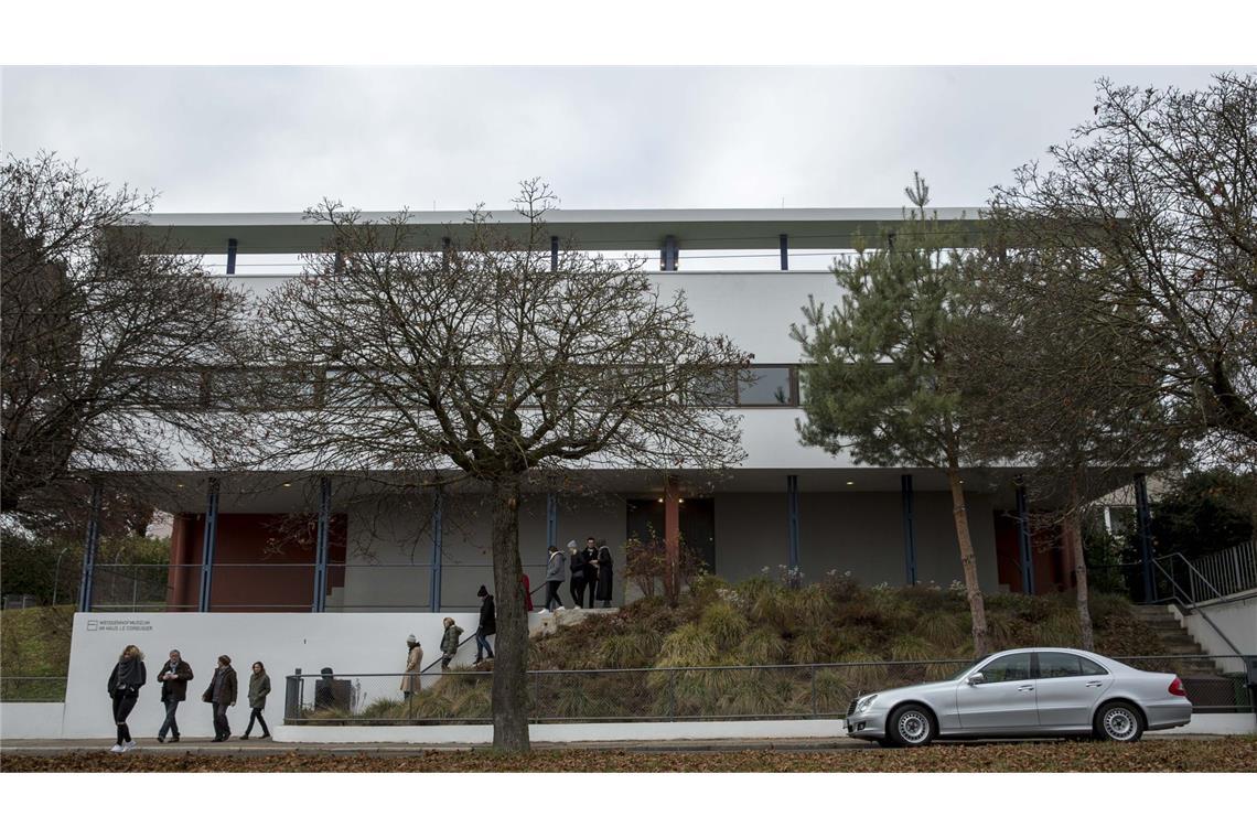 Endlich – freie Sicht auf Le Corbusiers Einfamilienhaus In dem Haus, entworfen von Le Corbusier, ist das Weissenhofmuseum zu Hause.