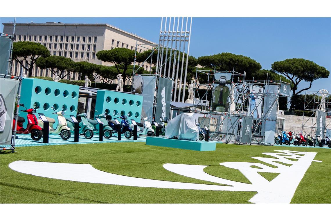 In dem Sportkomplex Foro Italico wurde ein Vespa Village eingerichtet.