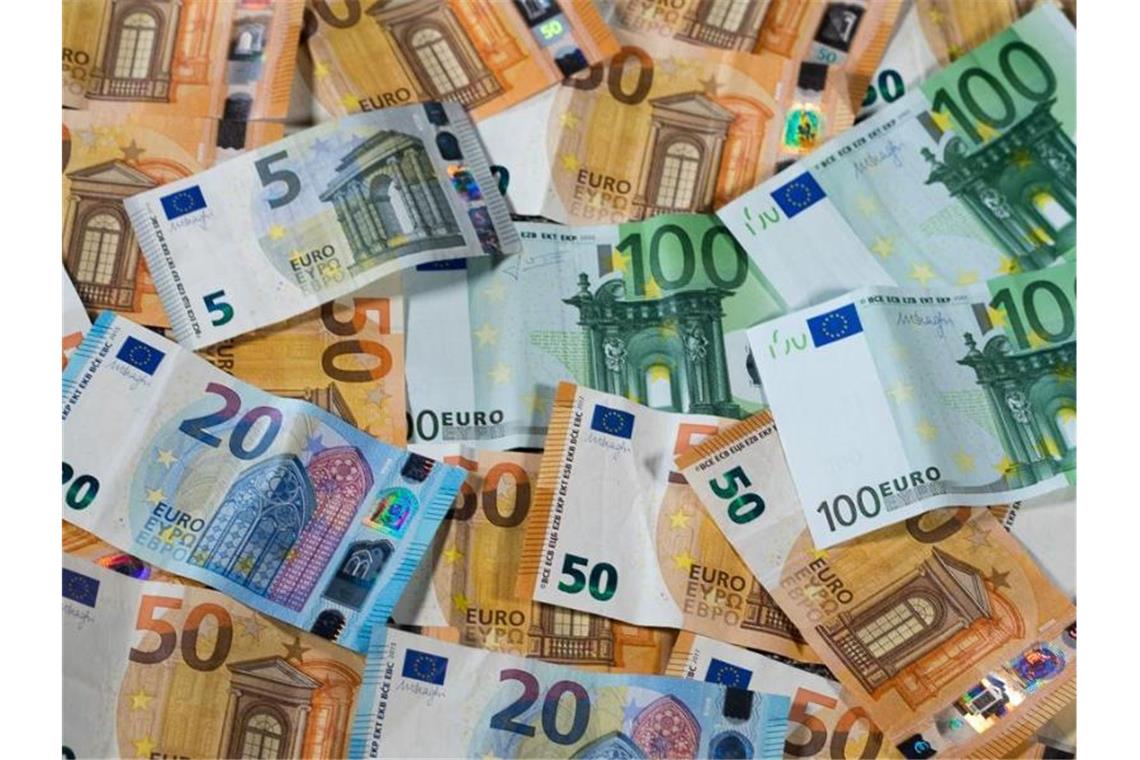 Deutscher Staat im ersten Halbjahr mit Milliardenüberschuss