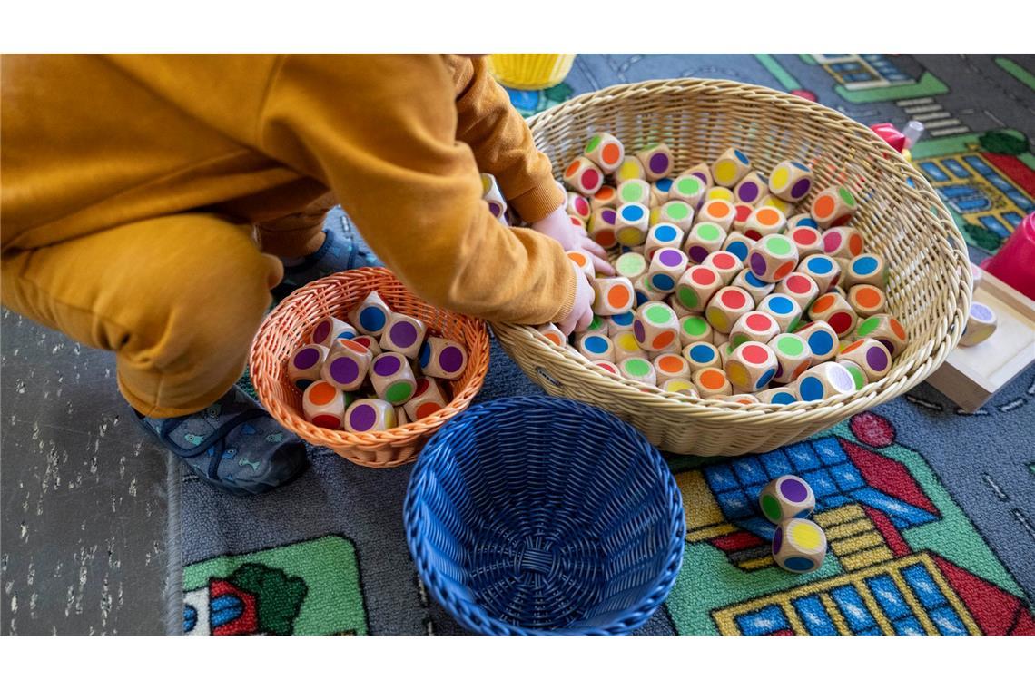 In den Kitas sind ausreichend viele und gut qualifiziert Fachkräfte von zentraler Bedeutung. (Archivbild)