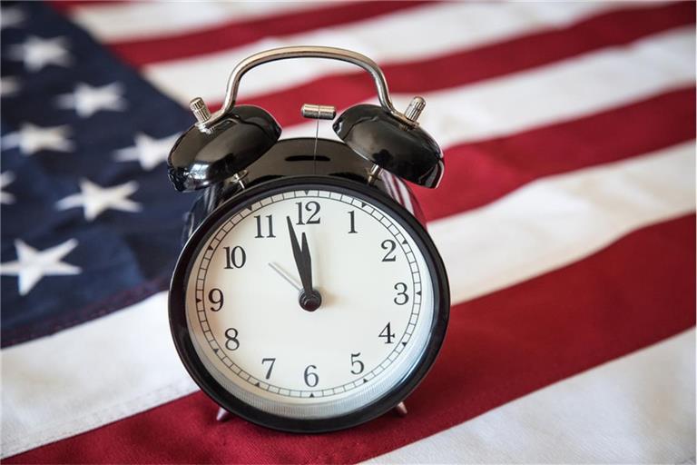 In den USA droht ein neuer Government-Shutdown. Welche politischen Konflikte dahinterstehen, wann die Entscheidung fällt und welche Folgen ein Stillstand für Verwaltung und Wirtschaft hätte.