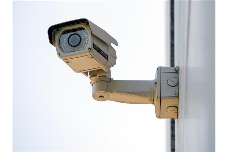In den USA sind 150.000 Überwachungskameras einem Hacker-Angriff zum Opfer gefallen. Foto: Patrick Pleul/dpa-Zentralbild/dpa