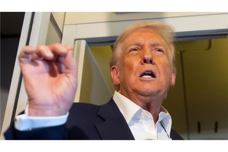 Trump berichtet von MRT-Untersuchung – "Es war perfekt" In den vergangenen Monaten hatte es immer wieder Spekulationen über den Gesundheitszustand des US-Präsidenten gegeben.