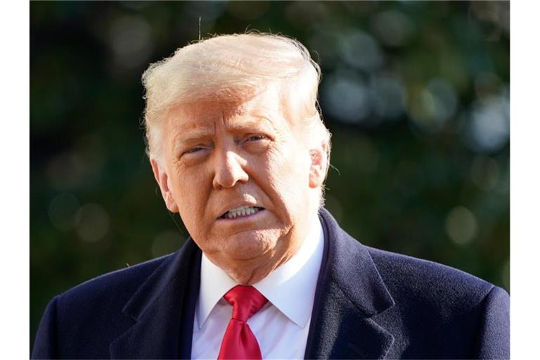 In der Amtszeit des früheren Präsidenten Donald Trump hat sich die US-Regierung nach einem Bericht der „Washington Post“ heimlich Telefondaten von drei Reportern der renommierten Zeitung beschafft. Foto: Gerald Herbert/AP/dpa