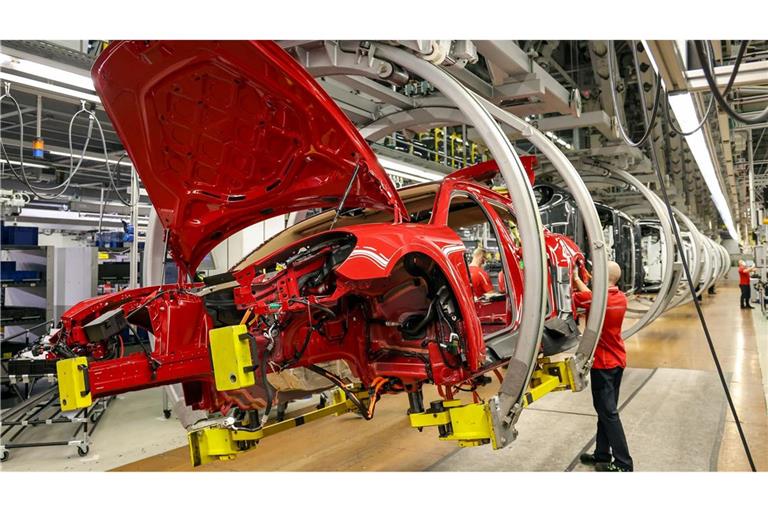 In der Autoindustrie sind die Gewinne stark gesunken. (Archivbild)