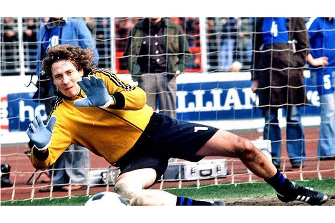 HSV-Torwartlegende Rudi Kargus ist jetzt eine Kunst-Größe