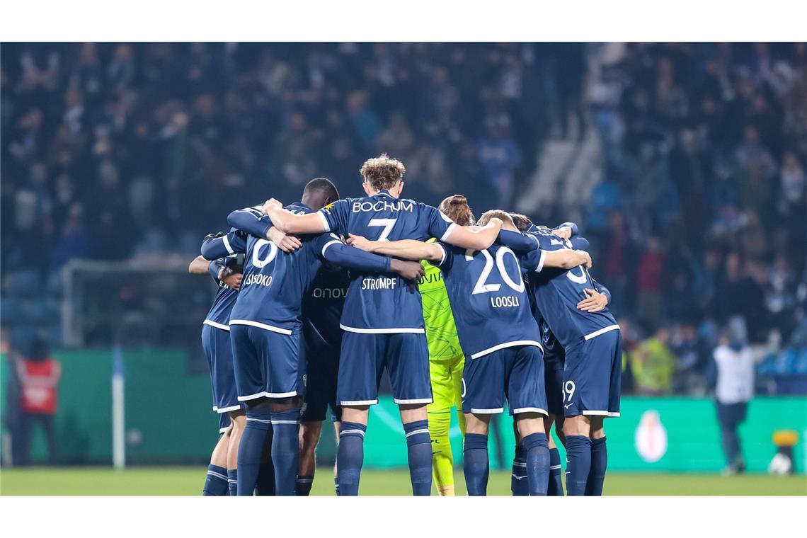 In der Folge muss der VfL Bochum die zweite Halbzeit zu zehnt bestreiten.