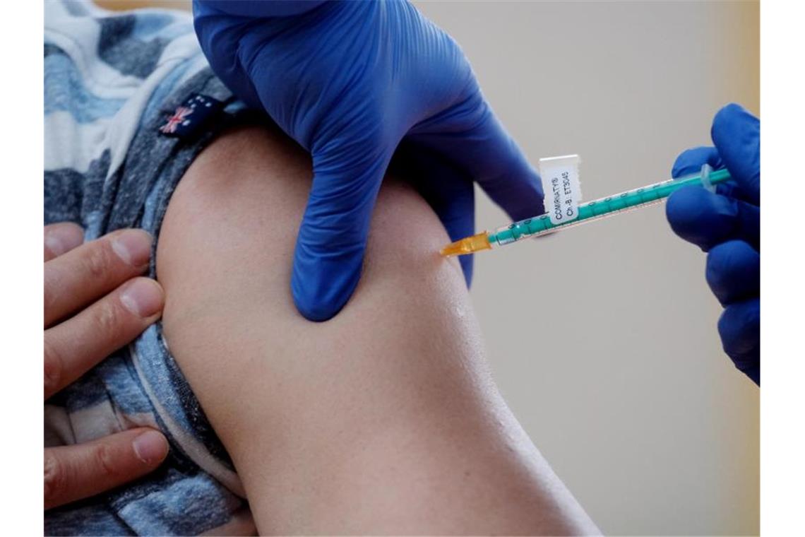 Spahn: Noch keine Entwarnung - Eine Million Tages-Impfungen
