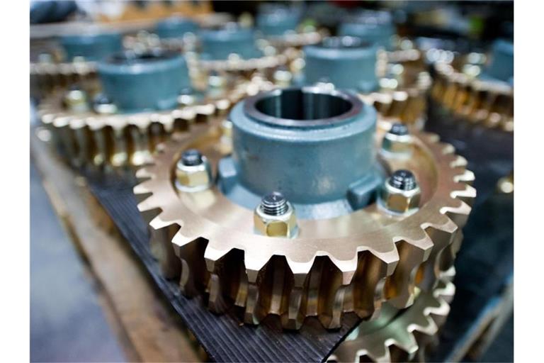In der Industrie gibt es ein kleines Plus bei den Aufträgen. Foto: picture alliance / dpa