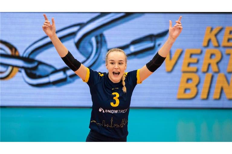 In der kommenden Saison im Trikot der Blaubären aus Flacht: Viktoria Dörschug in den Farben von DSHS SnowTrex Köln.
