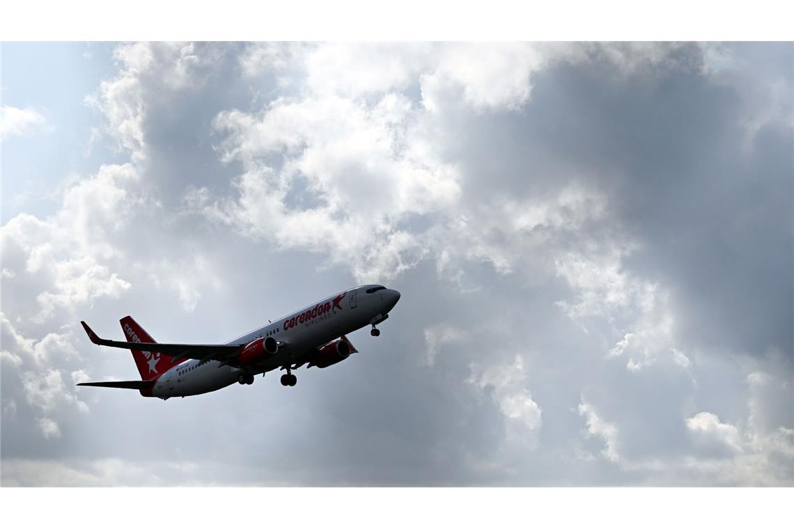 Dicke Luft im Flieger: Das Pups-Problem In der Luft ist der Drang zum Pupsen größer als auf der Erde. (Archivbild)