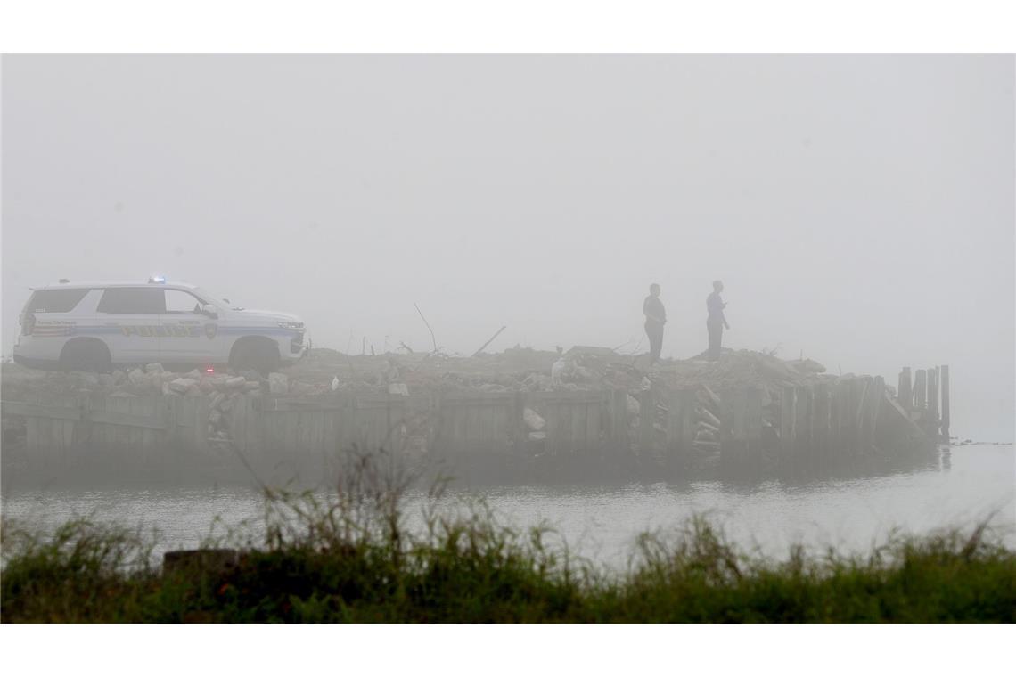 In der Maschine der mexikanischen Marine saßen vier Patienten mit Brandverletzungen, die in den USA behandelt werden sollten.