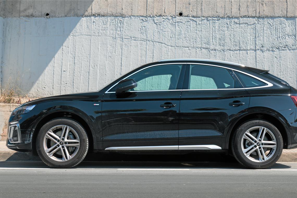 Mögliche Autodiebstahlserie im Rems-Murr-Kreis In der Nacht auf Donnerstag ist in Beutelsbach ein schwarzer Audi Q5 wie dieser gestohlen worden. Es ist der siebte Fall im Kreis binnen kurzer Zeit. Symbolfoto: Adobe Stock/Belogorodov