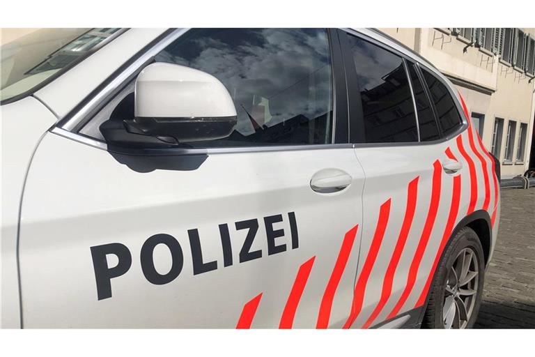 In der Schweiz ist nahe der deutschen Grenze bei einem Chemieunfall Ammoniak ausgetreten.