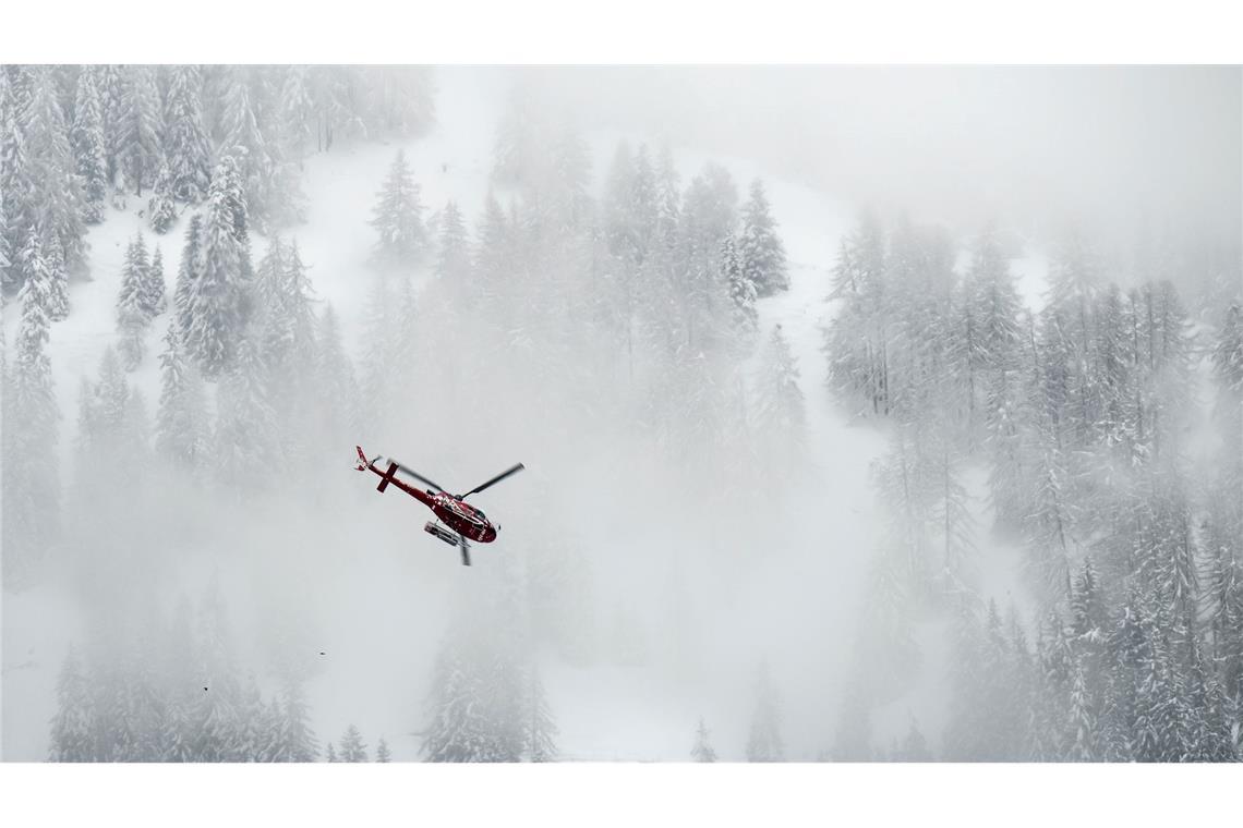 Fünf Skitourengänger im Wallis tot aufgefunden In der Schweiz sind die Leichen von fünf Skitourengängern entdeckt worden.