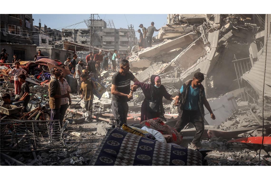 Palästinenser: Wieder Tote bei Angriffen Israels in Gaza In der Stadt Gaza starben Berichten zufolge 14 Menschen einer Familie.