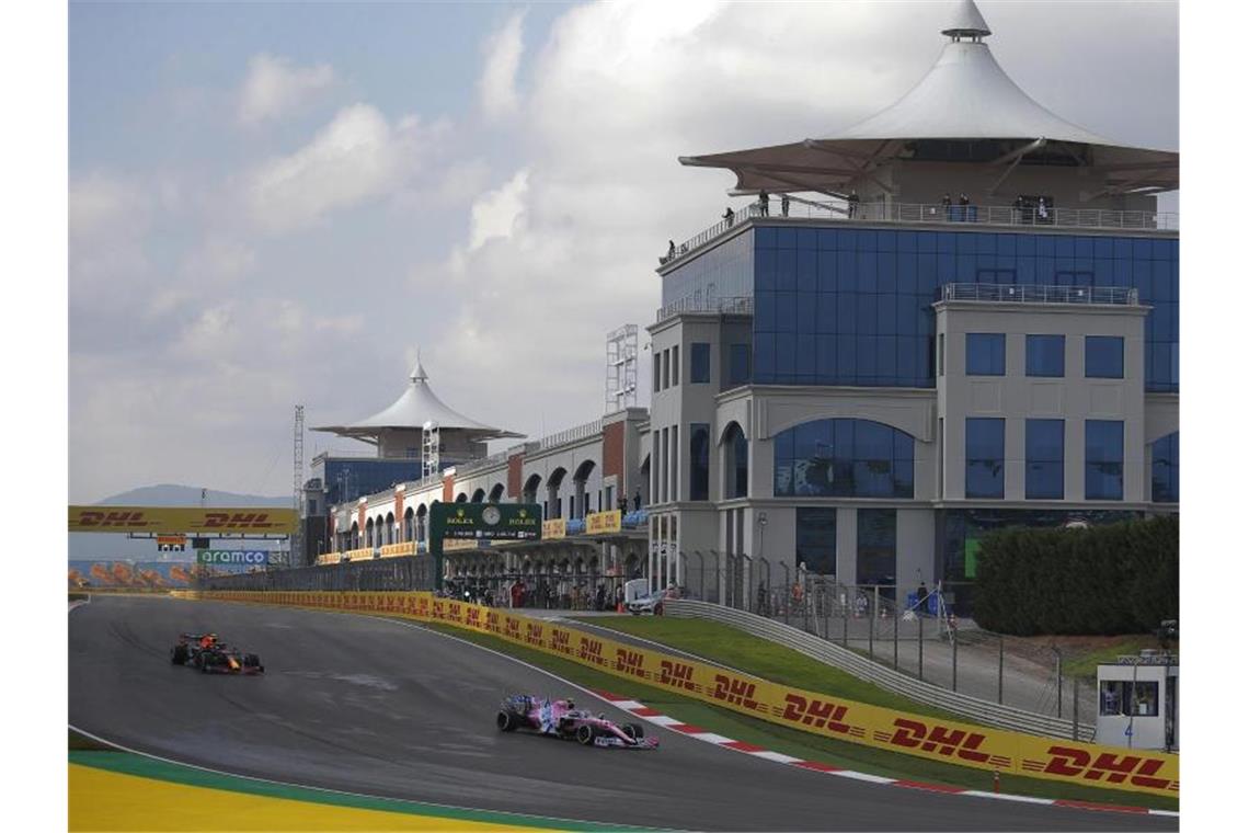 Das muss man zum Großen Preis der Türkei wissen In der vergangenen Saison gab der Intercity Istanbul Park nach neun Jahren Pause sein Formel-1-Comeback. Foto: Kenan Asyali/AP/dpa