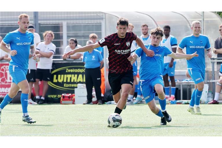 In der zweiten Runde im WFV-Pokal war Marius Köhl noch dabei. Dann fiel er verletzt aus. Jetzt ist der Mittelfeldspeielr wieder zurück.