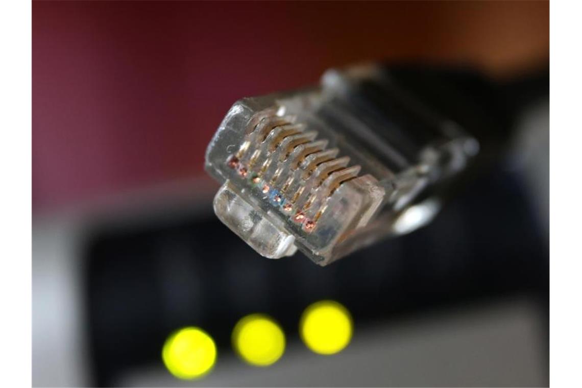 Digitale Wettbewerbsfähigkeit - Deutschland verliert Boden In Deutschland hapert es unter anderem an der technologischen Infrastruktur. Foto: Karl-Josef Hildenbrand/dpa/Symbolbild