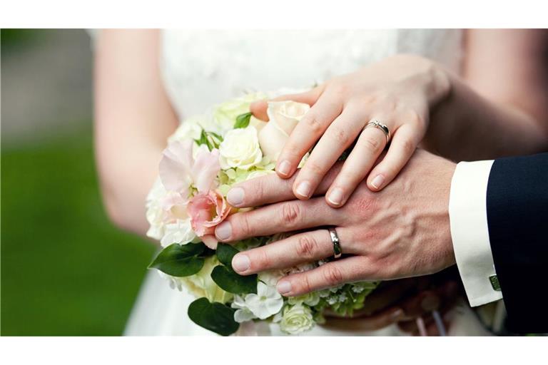 In Deutschland heiraten immer weniger Menschen. (Symbolbild)