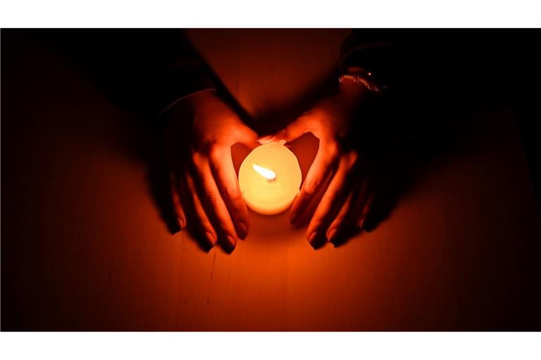 In Deutschland ist aktive Sterbehilfe verboten. (Symbolbild)