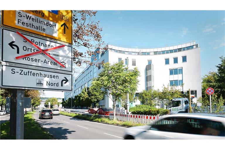 In dieses Gebäude an der B 295 in Feuerbach soll das Landesamt für Verfassungsschutz einziehen – nach einer Sanierung.