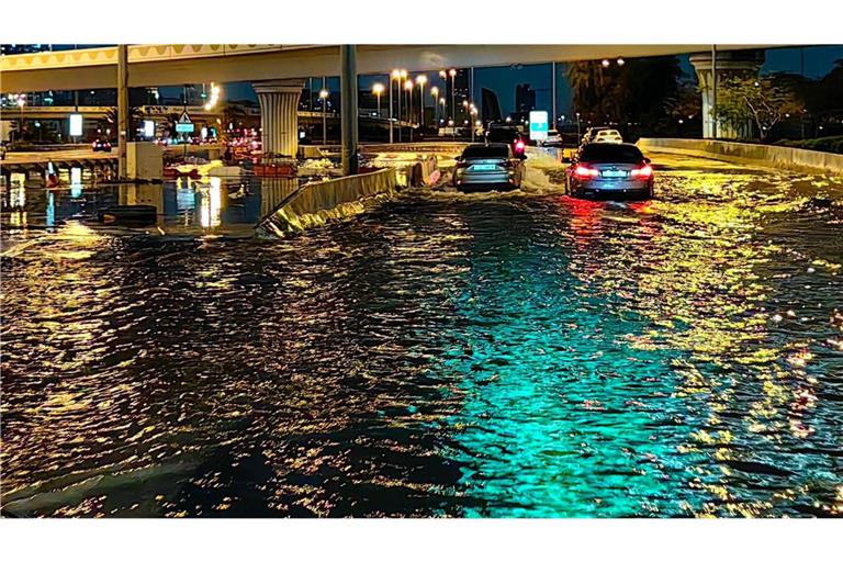 In Dubai haben massive Regenfälle teilweise für Chaos gesorgt.