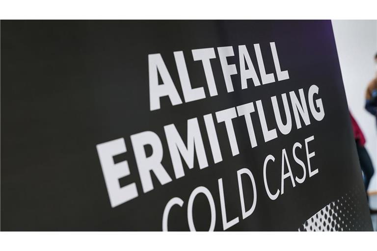 In einem Cold-Case-Fall haben Ermittler einen Mann festgenommen, der vor 41 Jahren eine Frau getötet haben soll.