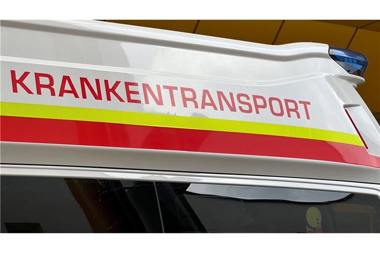 In einem winzigen Spalt war ein junger Deutscher im österreichischen Wintersportort Sölden stundenlang eingeklemmt.