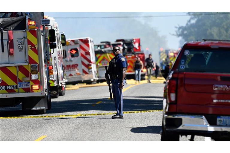 In einer Kirche in den USA gab es Schüsse und einen Brand - mehrere Menschen sind gestorben.