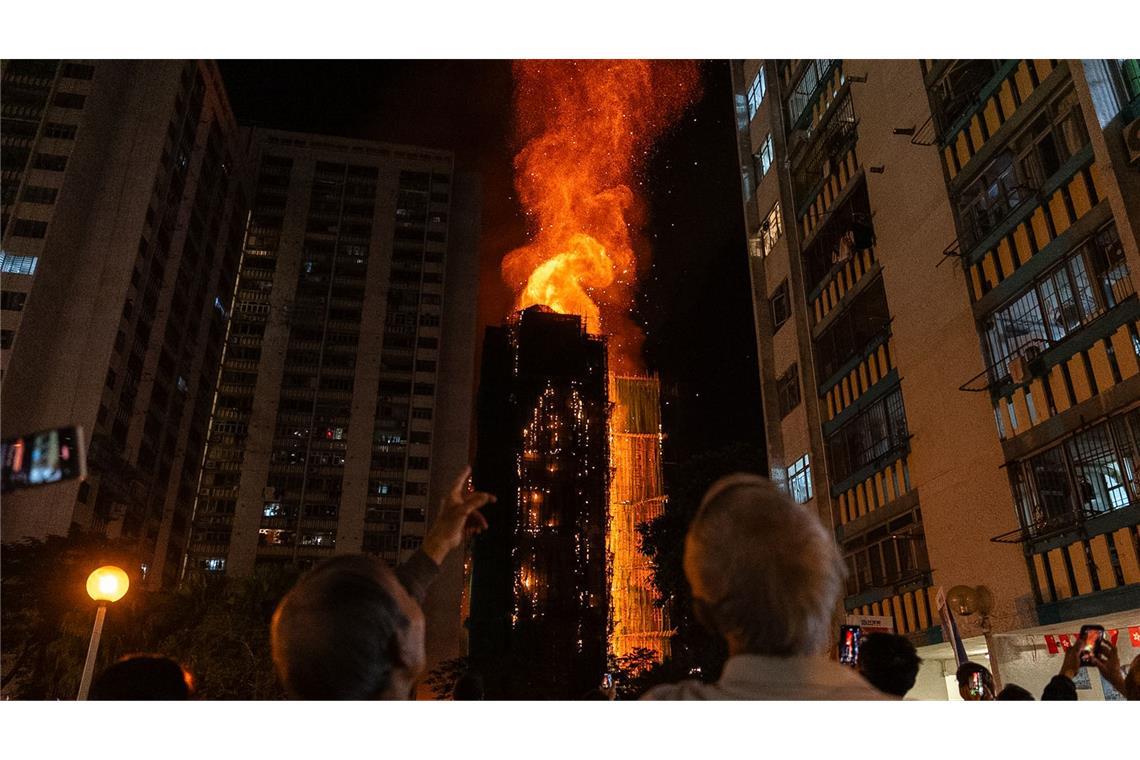 In einer Wohnanlage in Hongkong brach das Feuer aus.