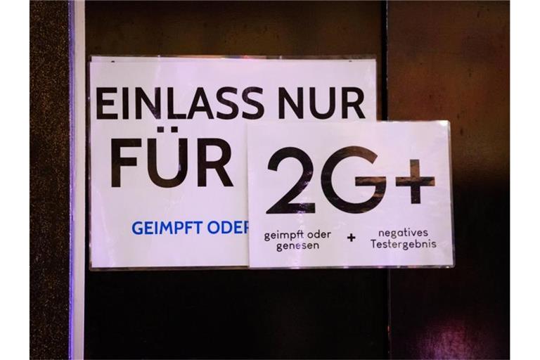 In Hamburg werden die Corona-Regeln weiter verschärft. Foto: Jonas Walzberg/dpa/Symbolbild