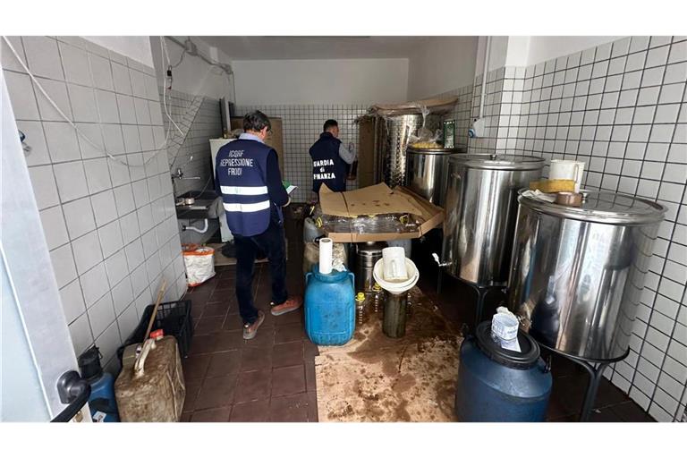 In Kantinen in Süditalien wurden gepanschte Öle zum Kochen verwendet.