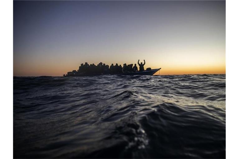 In Libyen sind Migranten Menschenrechtlern zufolge häufig Gewalt, Erpressung und Zwangsarbeit ausgesetzt. Foto: Bruno Thevenin/AP/dpa