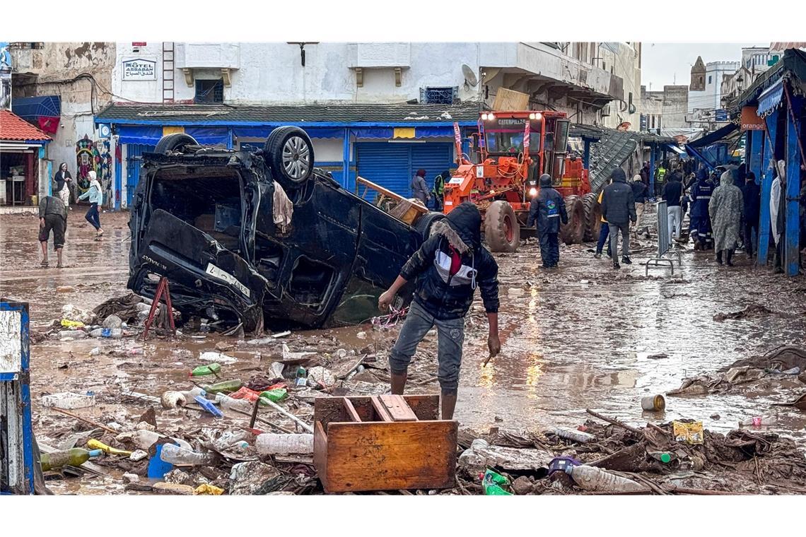 In Marokko sind nach schweren Regenfällen und Überschwemmungen mindestens 37 Menschen ums Leben gekommen.