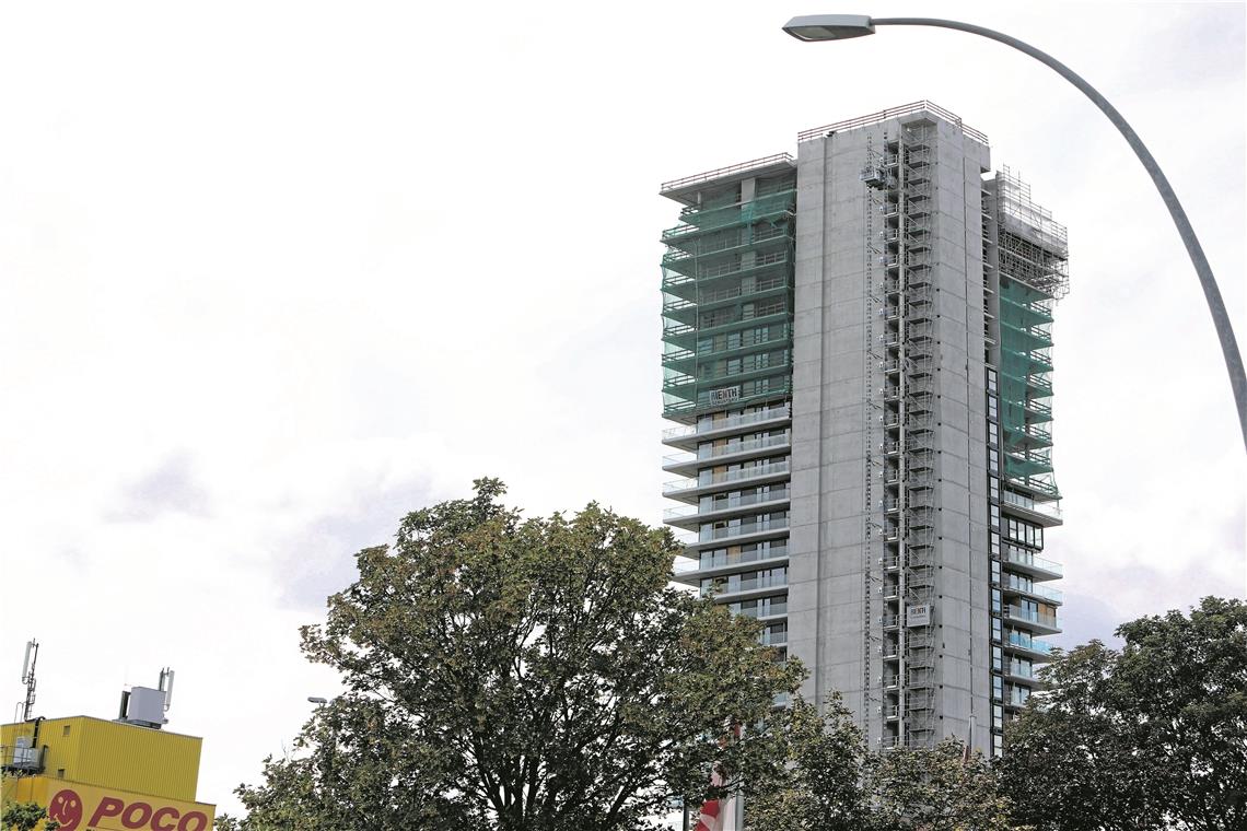 Windturbinen für Fellbacher Tower In mehr als 100 Metern Höhe auf dem Dach des Schwabenlandtowers sollen Windturbinen installiert werden. Foto: A. Palmizi