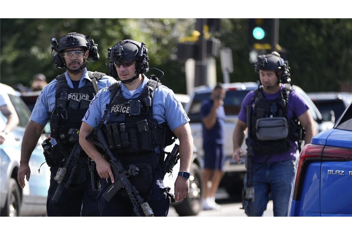 FBI prüft Terrorverdacht nach tödlichen Schüssen auf Kinder In Minnesota hat ein Mann zum Schulstart nach den Ferien auf Kinder im Umfeld einer Schule geschossen.