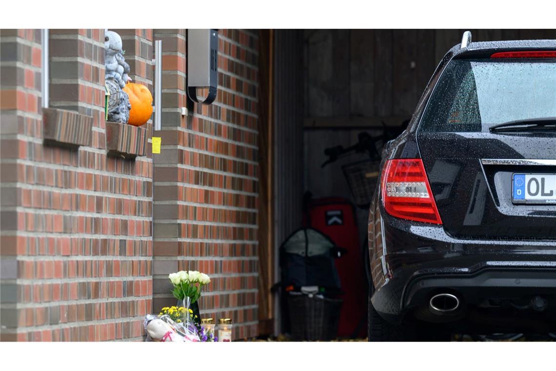 In Oldenburg hat ein Mann eine 35-jährige Frau und zwei Kinder im Alter von 8 und 11 Jahren getötet. Danach beging er Suizid.