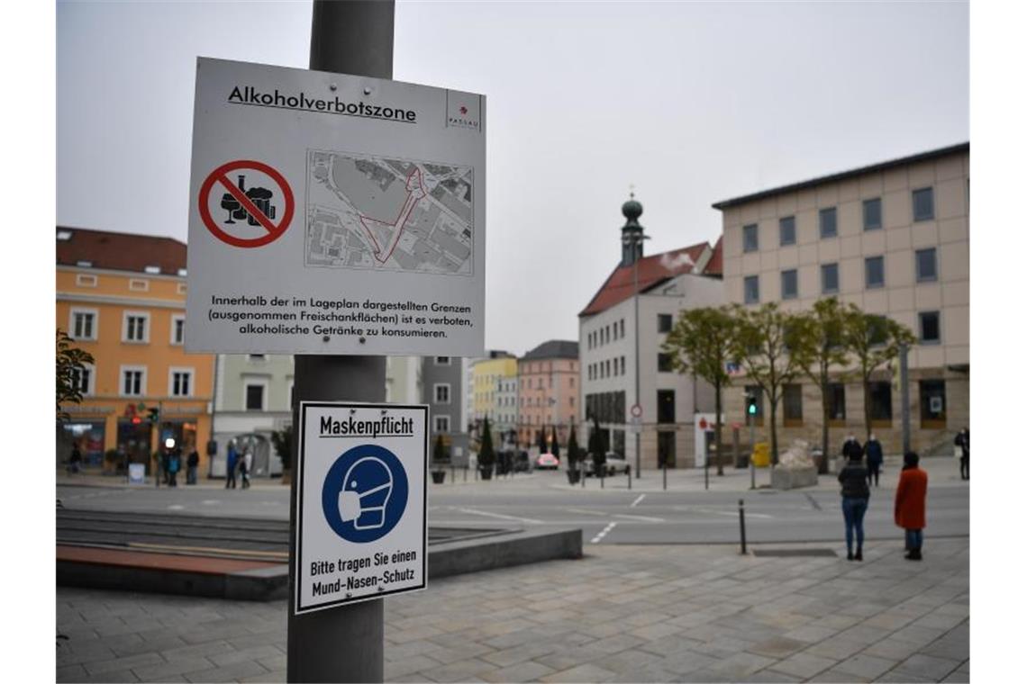 In Passau gelten wegen der hohen Corona-Zahlen strenge Ausgangsbeschränkungen. Foto: Lino Mirgeler/dpa