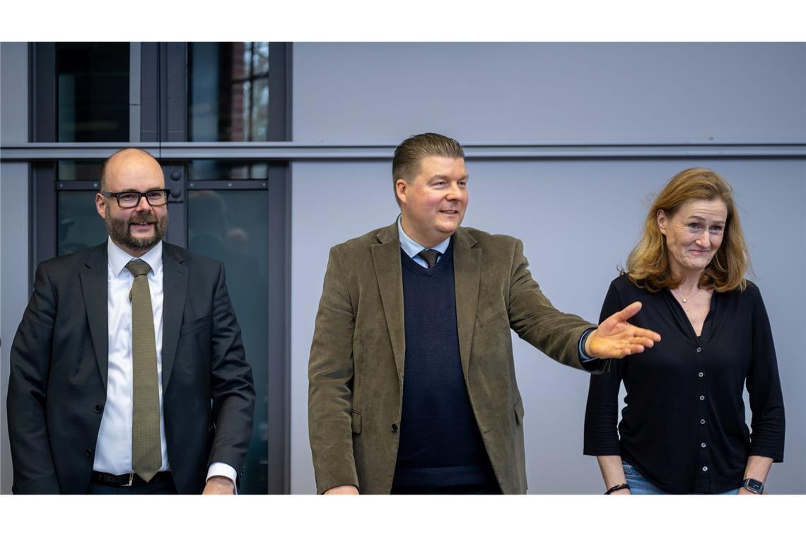 In Potsdam werden die Länder vertreten von Andreas Dressel (m), Hamburgs SPD-Finanzsenator und aus dem sächsichen Kabinett Finanzminister Christian Piwarz (CDU) und seine Kieler Grünen-Amtskollegin Silke Schneider. (Archivfoto)