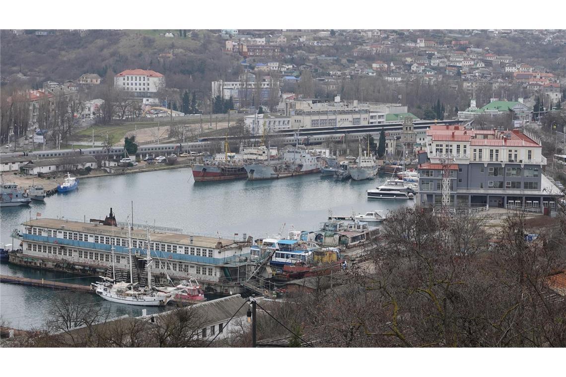 In Sewastopol sind nach russischen Angaben Dutzende ukrainische Drohnen von der Flugabwehr abgeschossen worden. (Archivbild)