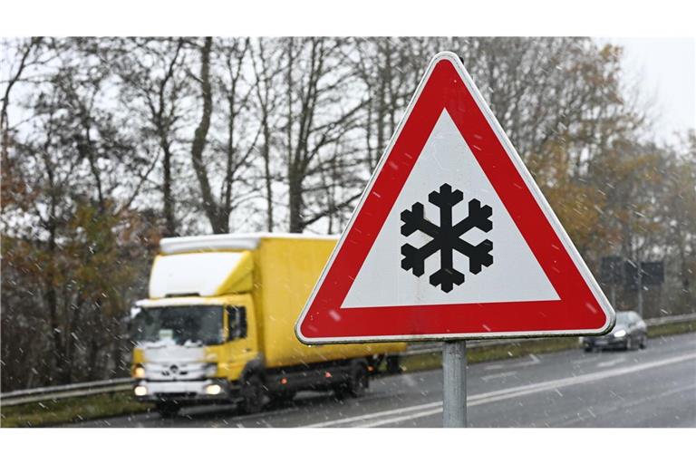 In Teilen Baden-Württembergs wird es glatt (Symbolbild).