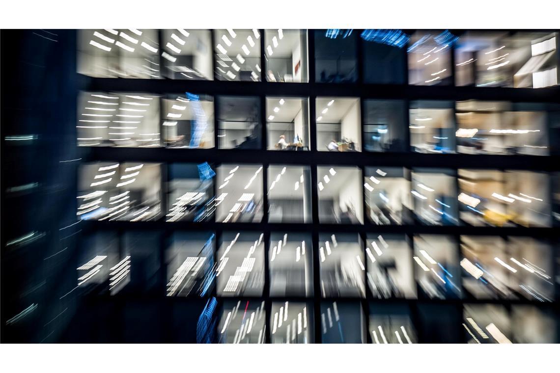 In vielen Betrieben wird eher auf Präsenz geachtet als auf Arbeitsergebnisse.