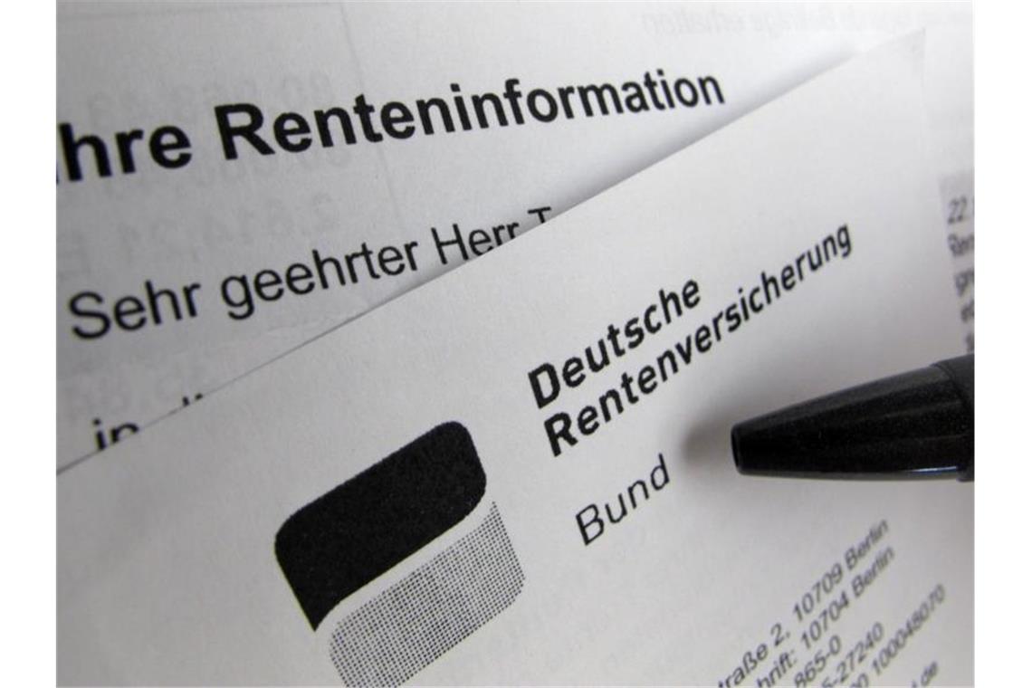 In Westdeutschland legen die Renten zum 1. Juli um 3,18 Prozent zu, im Osten sogar um 3,91 Prozent. Foto: Franz-Peter Tschauner