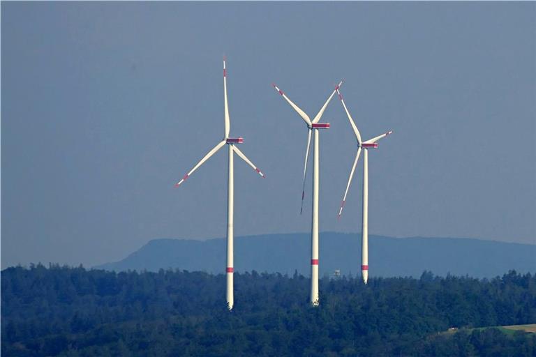 In Winterbach drehen sich bereits drei Windräder. Archivbild: Gabriel Habermann