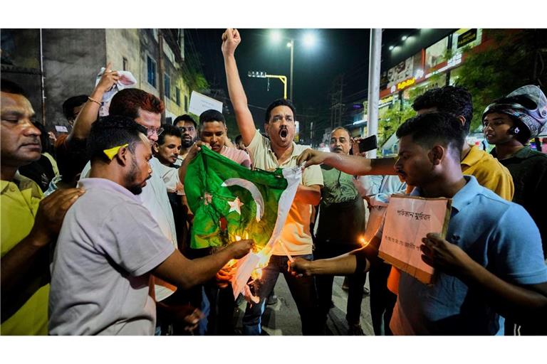 Indien ordnet Ausreise pakistanischer Bürger an.