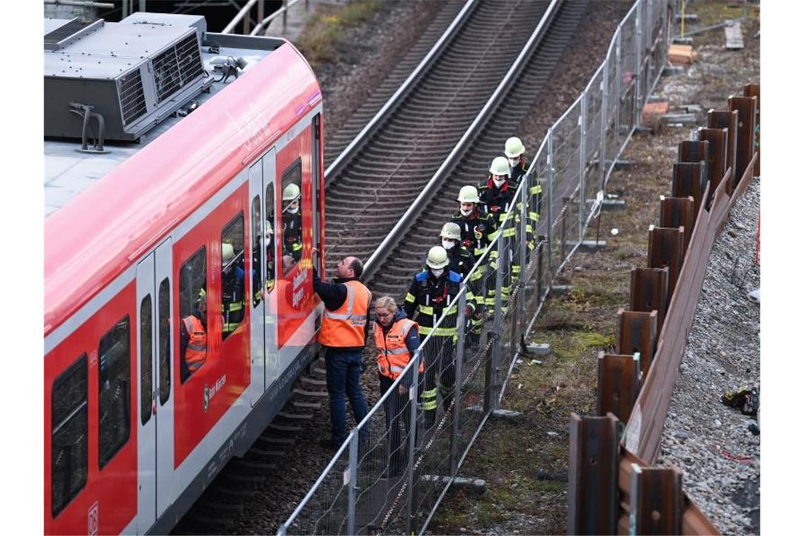 Infolge der Explosion wurde der Zugverkehr in München stark beeinträchtigt. Foto: Sven Hoppe/dpa