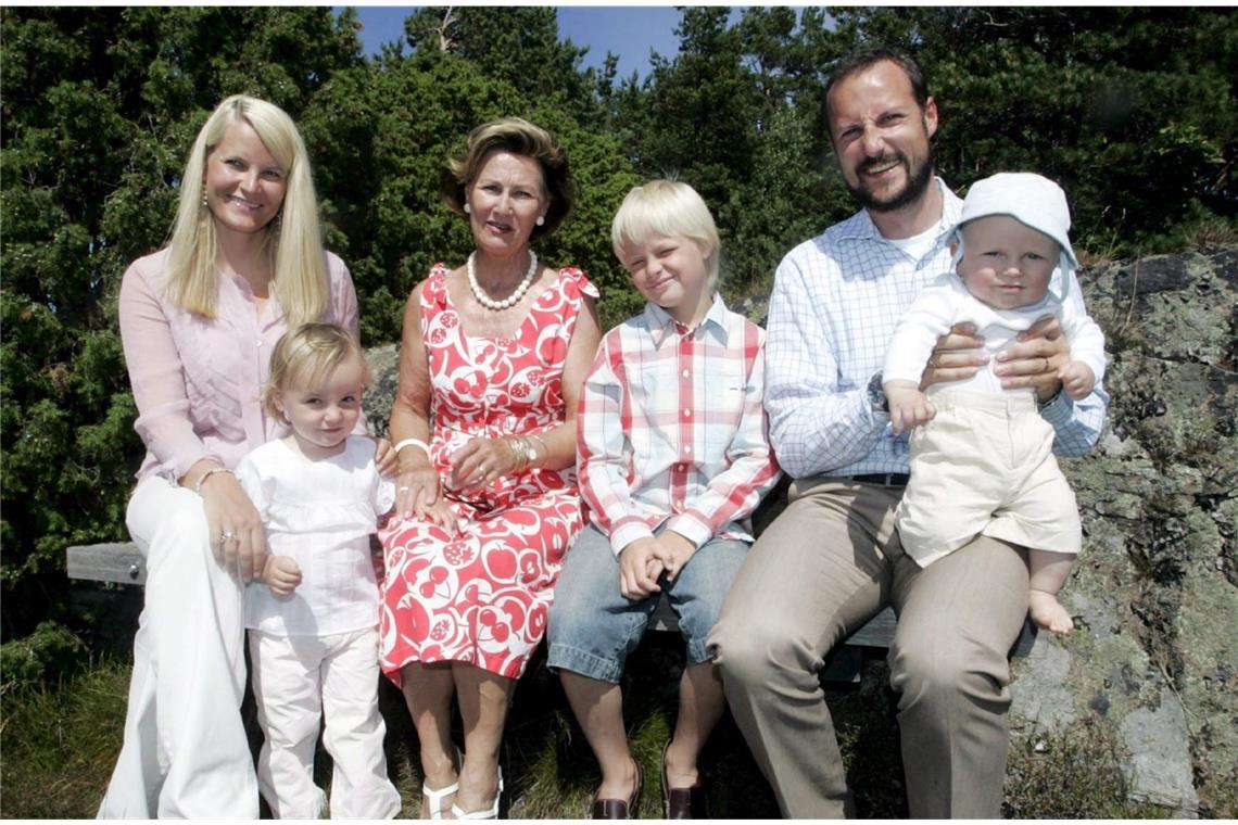 Ingrid Alexandra wuchs in einer Patchworkfamilie auf: Ihre Mutter Mette-Marit hat einen Sohn aus einer früheren Beziehung.