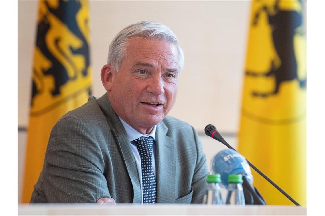 Innenministerium verteidigt Stuttgarter Polizei Innenminister Thomas Strobl: „Unsere Polizei arbeitet professionell und korrekt.“. Foto: Sebastian Gollnow/dpa